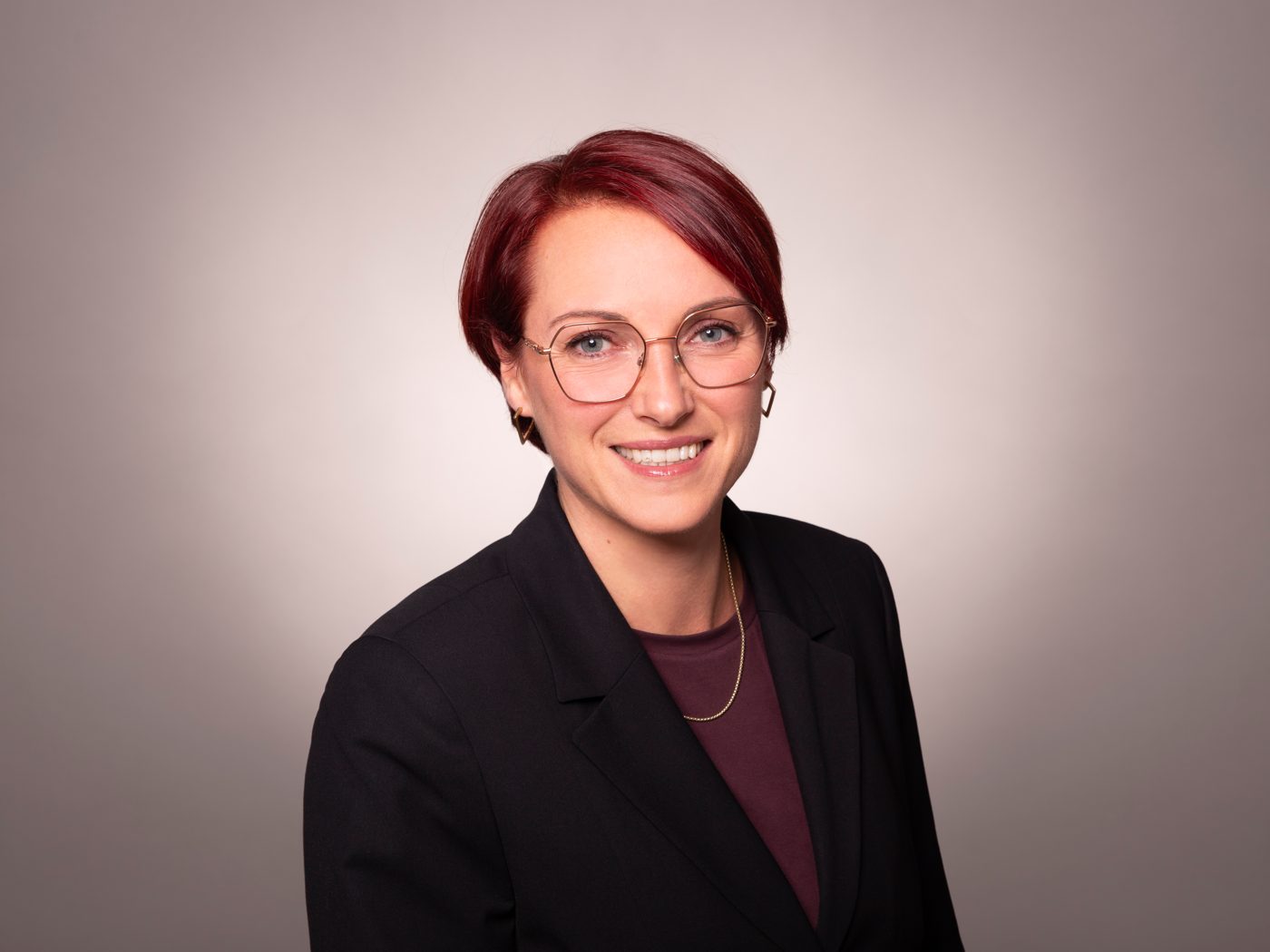 Jessica Meuer – BarmeniaGothaer-Agentur Heusenstamm
